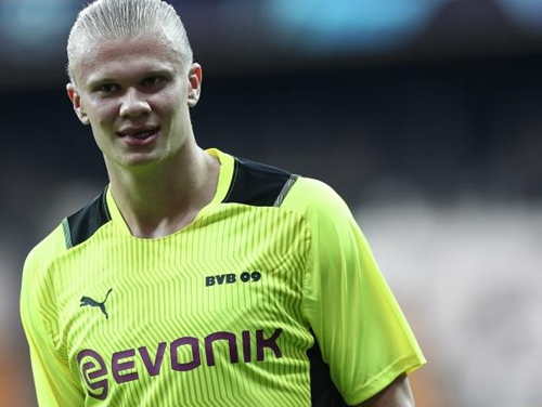 亚马尔19岁前欧冠直接参与13球，与姆巴佩并列最多（19岁前欧冠13次参与进球，亚马尔与姆巴佩并列最多）