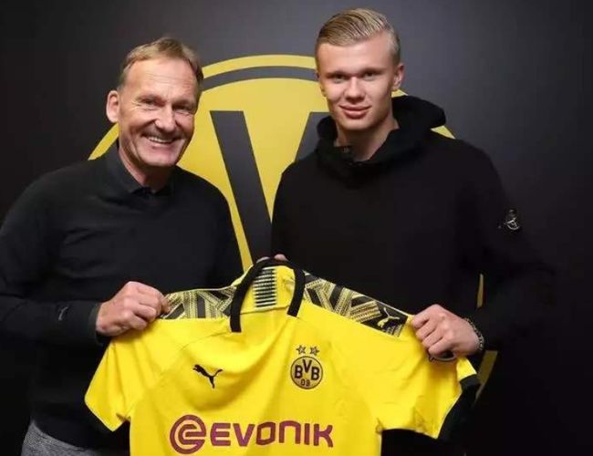 波波维奇国家队最后一战对巴拉圭进球，明年世界杯将带队战巴拉圭