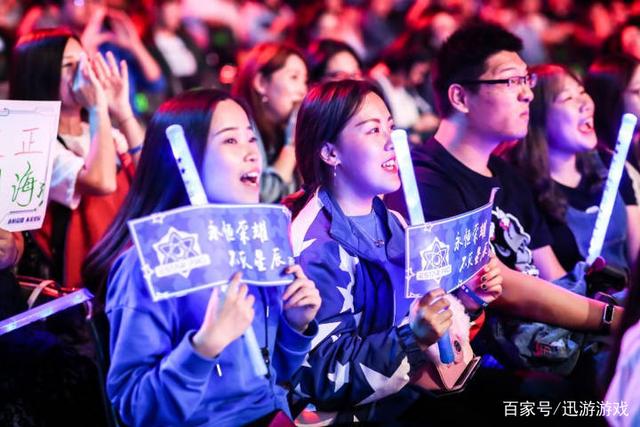 自信的表现来自 Weibo Gaming 以及在 LPL 2025年第二分裂中，任何人的传奇意外获胜