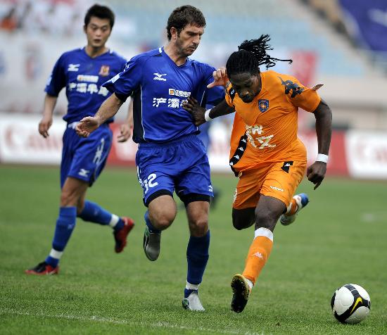 凯尔特人轮换策略优化，整体表现稳健