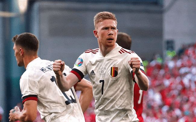 英超焦点战：纽卡斯尔联VS伯恩利——攻防博弈下的胜负天平与比分推演（英超重磅对决：纽卡斯尔联对阵伯恩利——攻守对抗中的胜负倾向与比分预测）