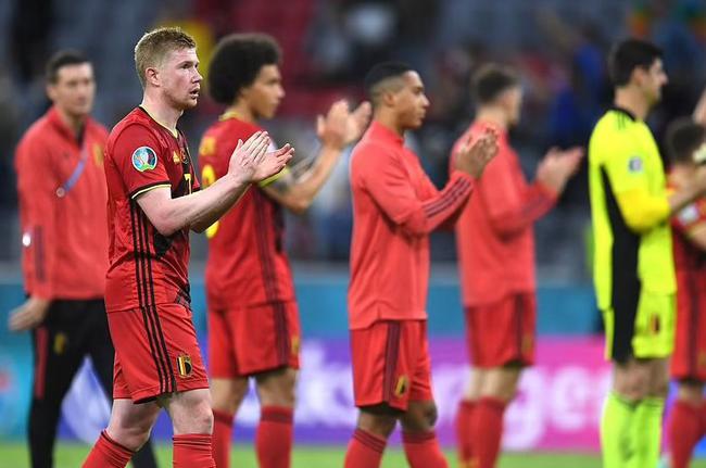 贝尔奇切：在巴黎过得很美好，非常激动看到马金举起欧冠奖杯（贝尔奇切：巴黎岁月美好，见马金捧起欧冠奖杯倍感激动）