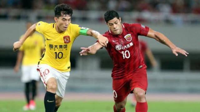 米体：那不勒斯冬窗急需补腰，已联系曼联询问引进梅努可行性